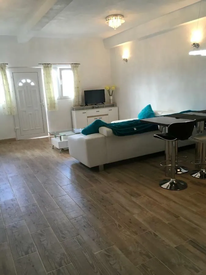 Boa Nova Base. Apartment Funchal